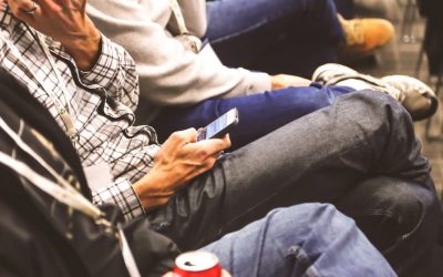 En el segundo trimestre de 2017 la totalidad de las operadoras móviles suspenden en la valoración de sus APPs por los clientes.