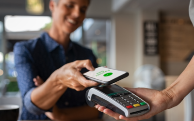 Los españoles gastan más en restaurantes, hoteles, ocio y cultura, que en moda, tecnología, sanidad, o enseñanza