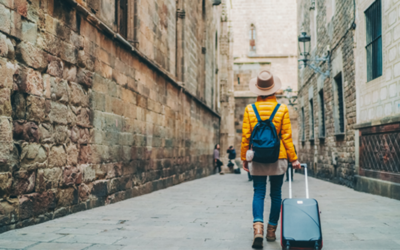 España batiría una vez más un nuevo récord de turismo extranjero en 2025, alcanzando los 98 millones de turistas, y los 135.800 millones de gasto